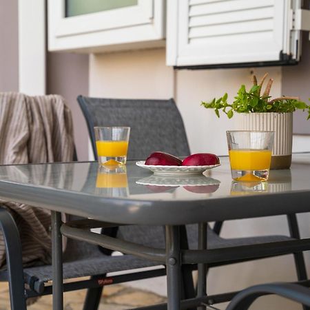 Milos Apartment Kalamaki  Ngoại thất bức ảnh
