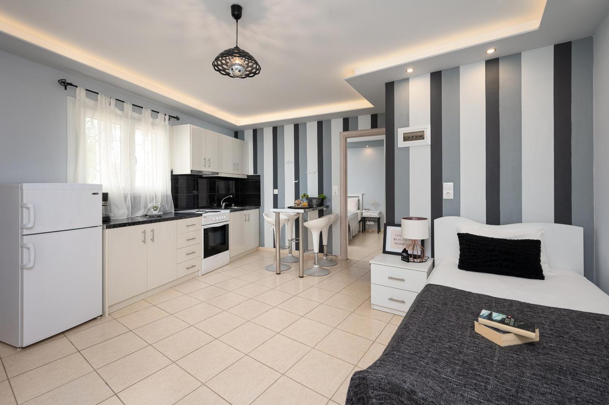 Milos Apartment Kalamaki  Ngoại thất bức ảnh