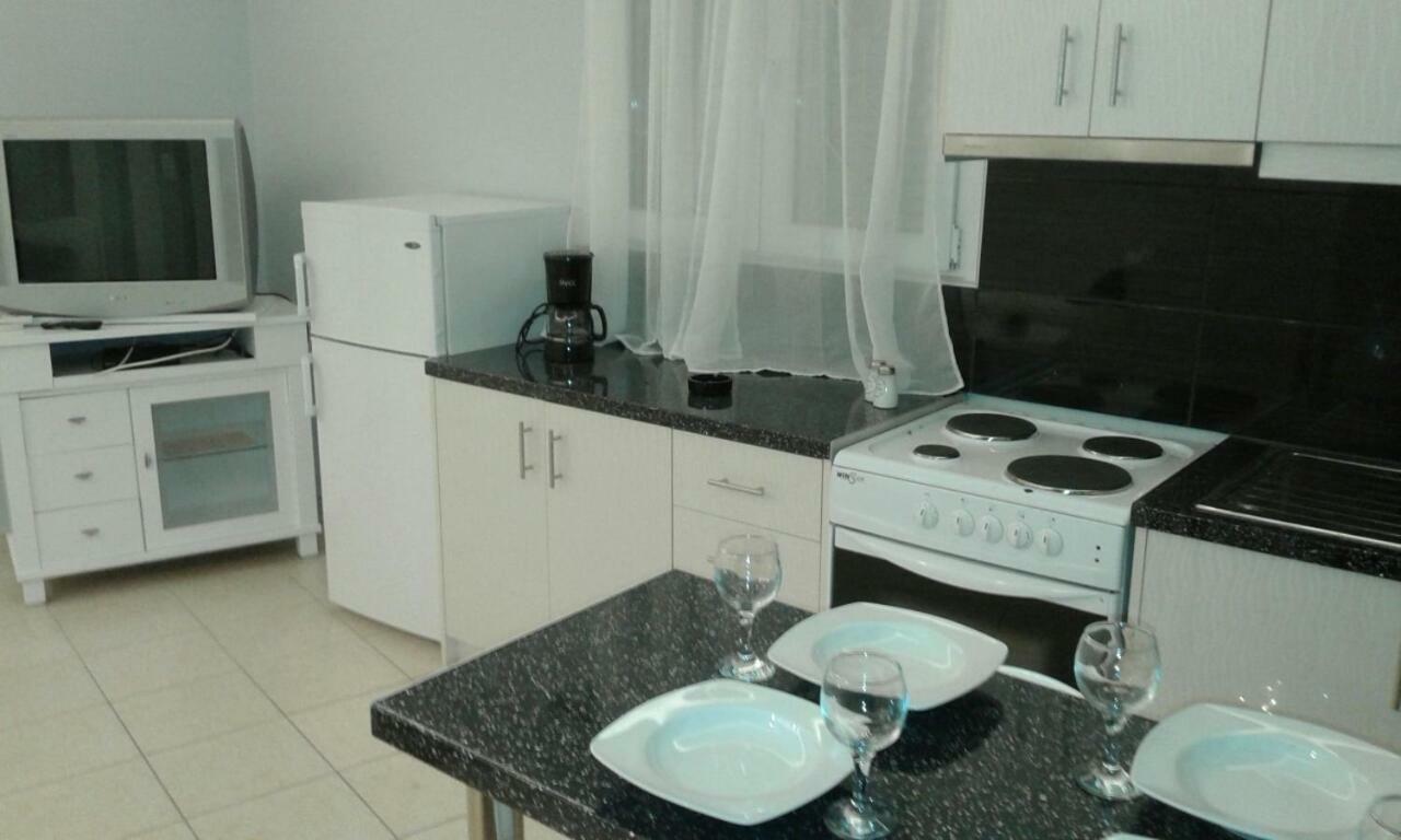 Milos Apartment Kalamaki  Ngoại thất bức ảnh